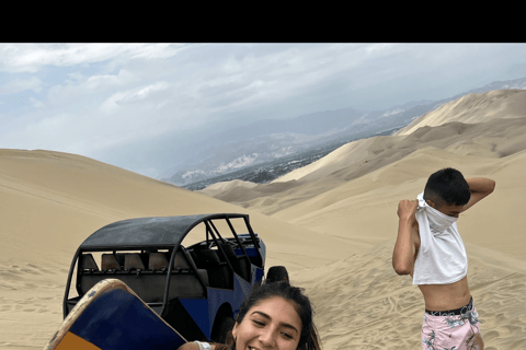 AU DÉPART DE LIMA, VISITE DE L&#039;OASIS DE HUACACHINA, BUGGIES, PARACAS, PISCO ET VINS, PINGOUINS.AU DÉPART DE LIMA, VISITE DE L&#039;OASIS DE HUACACHINA, DES BUGGIES, DE PARACAS, DU PIS