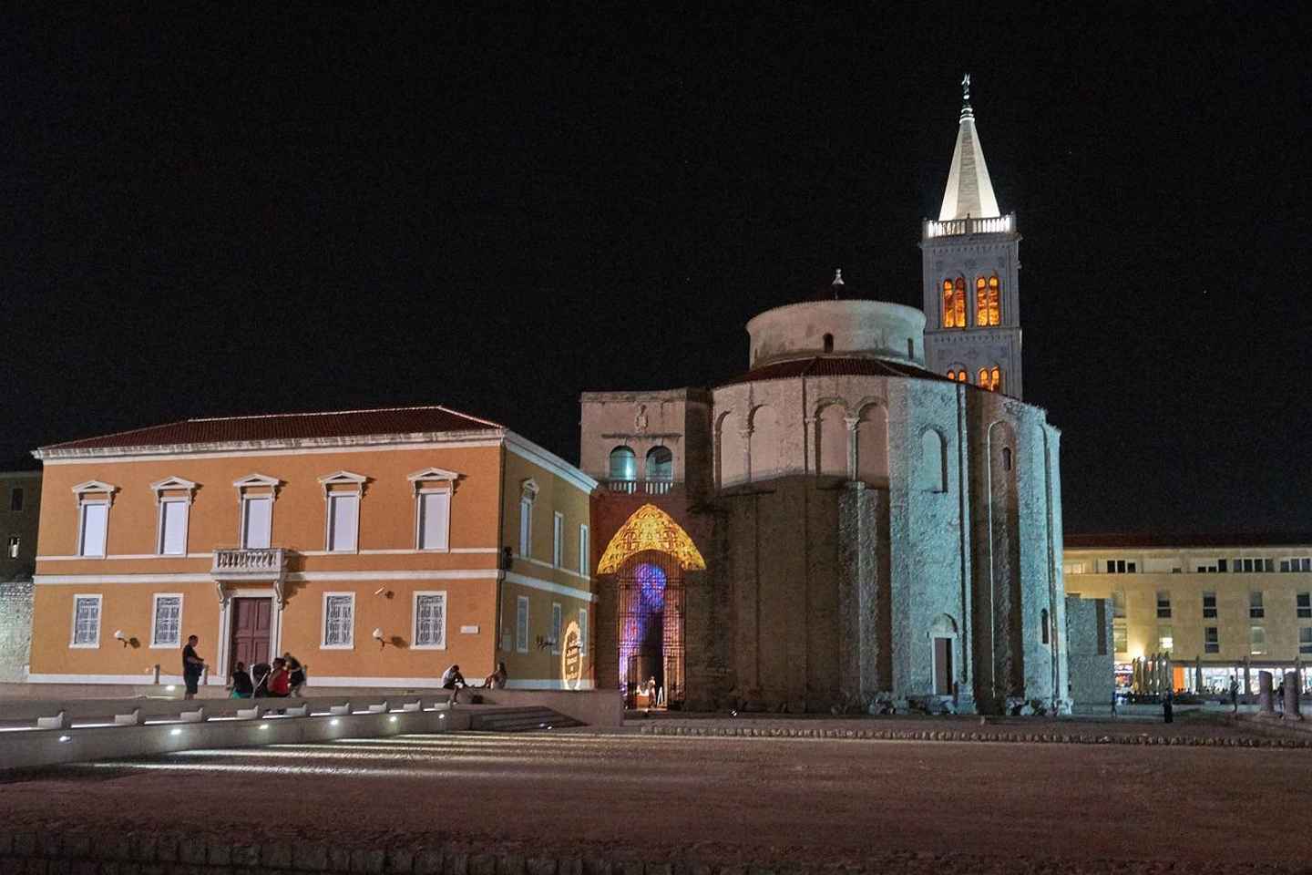 スプリット発！ザダルとシベニクのプライベートツアー