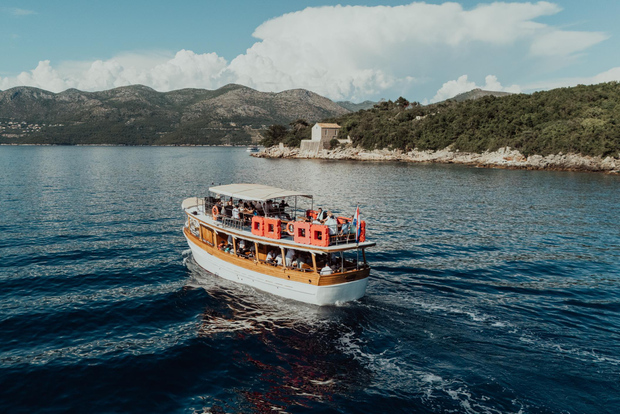 Da Dubrovnik: Escursione di un giorno alle Isole Elafiti con pranzo