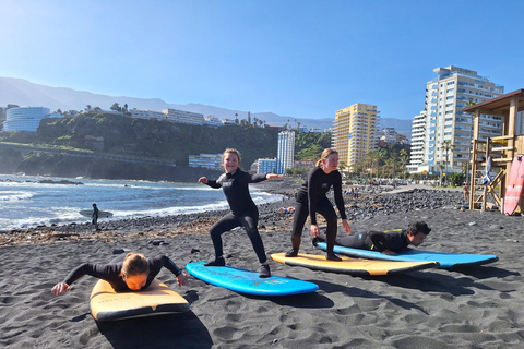 Puerto de la Cruz: Surf 2hrs session rent at Martianez Beach