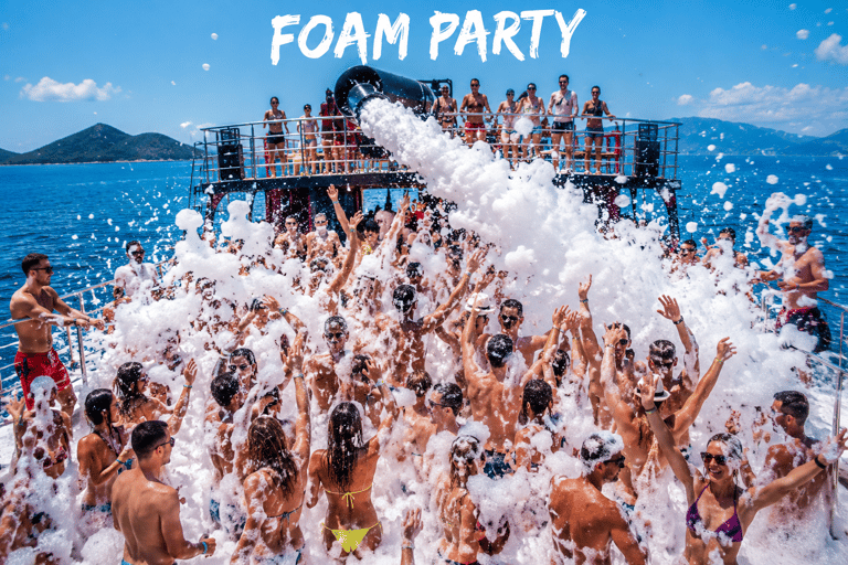 Alanya: Adults-Only Pirate Boat Party with DJ and Foam Party Meeting Point