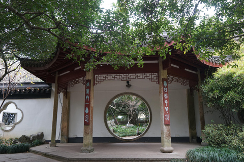Hangzhou Autumn Exclusive: Manlong Guiyu Hiking Trail