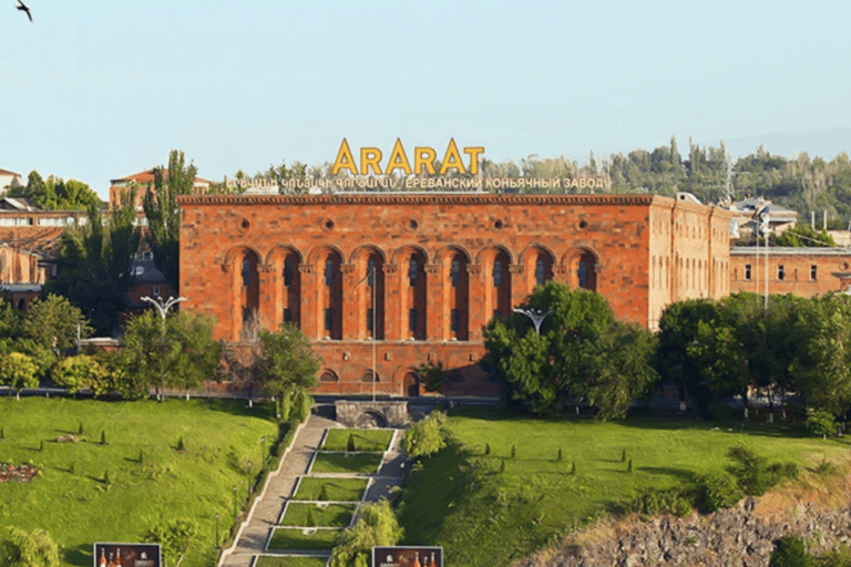 Yerevan: 5-Day Armenia Tour with Cooking Classes
