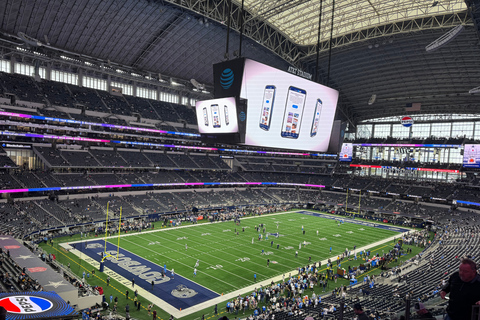 Dallas: Dallas Cowboys Football Game Ticket at AT&T Stadium Sideline