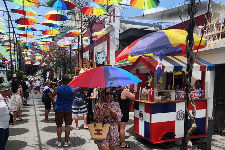 Puerto Plata: apentour, fort en historisch centrumPuerto Plata: Tour langs apen, fort en historisch centrum