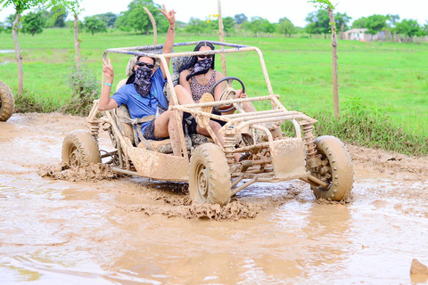 Punta Cana: Buggy Tour z basenem jaskiniowym i degustacją czekolady