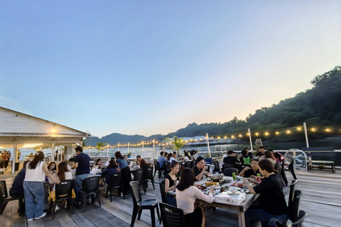 Penang: Georgetown & Unique Experience of Seafood Dinner