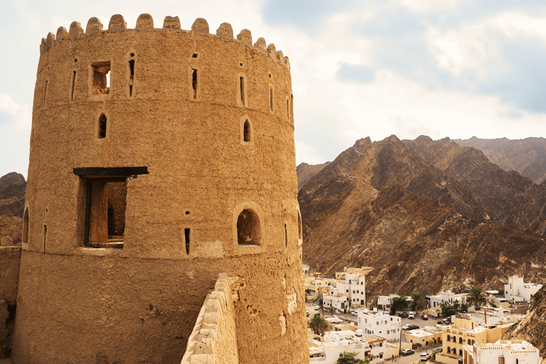 Muscat: Private Customizable City Highlights Tour