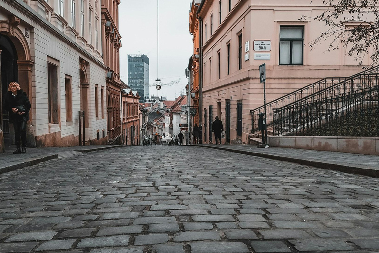 جولة سير خاصة مصممة خصيصًا لك في زغربجولة سير خاصة مصممة خصيصًا في زغرب