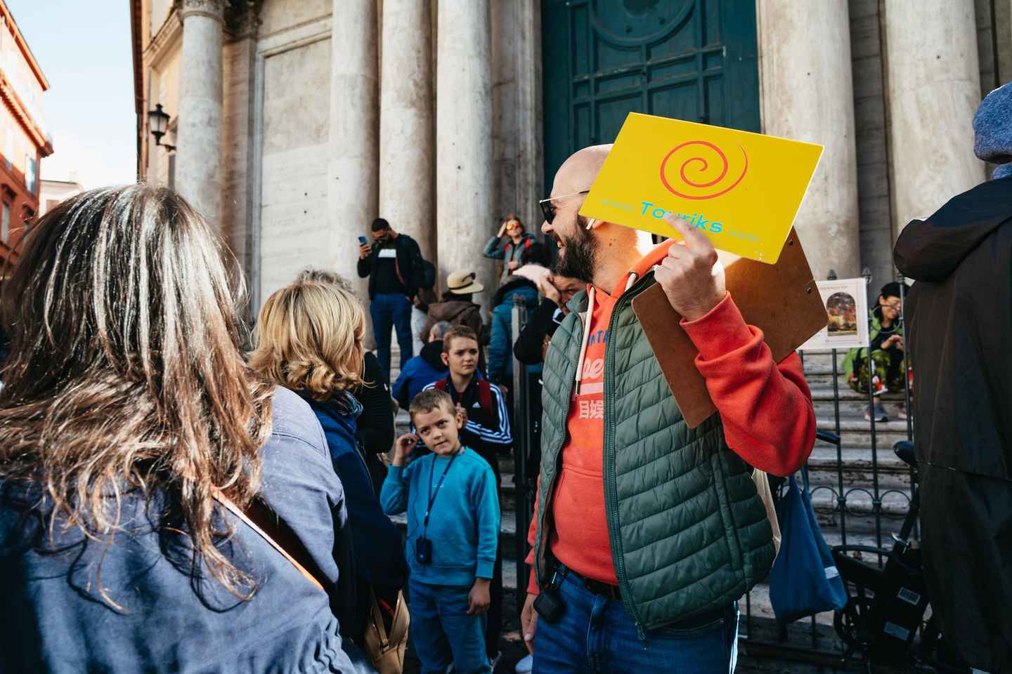 Rome: Trevi Fountain and Underground Guided Tour