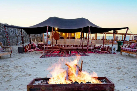 Doha: Übernachtung im Wüstencamping mit BBQ-Abendessen und FrühstückDoha: Private Übernachtung auf dem Wüstencampingplatz