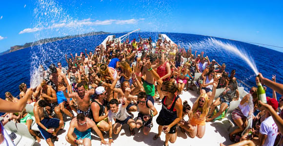 Premium Party Boat Punta Cana: Catamaran, Drinks & Caribbean Fun