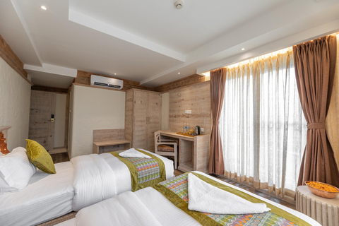 Katmandú: Retiro de yoga de 10 días para controlar el estrés en el Himalaya