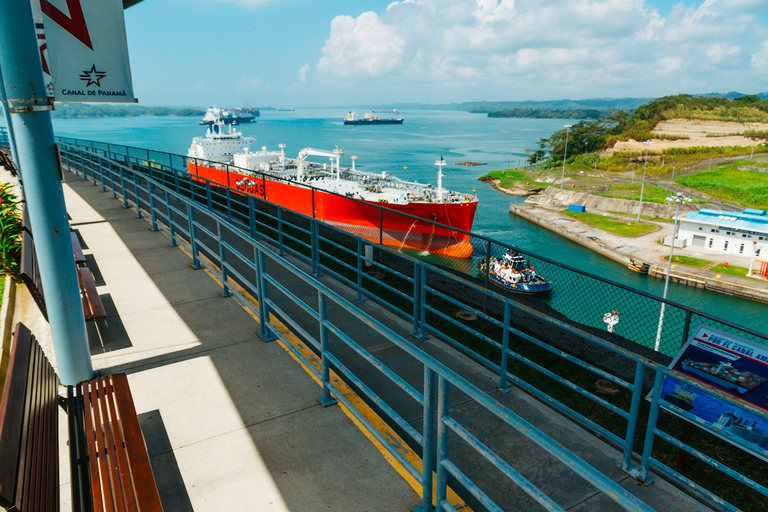 Canal de Panama Nouvelles écluses, jungle et fort de San Lorenzo