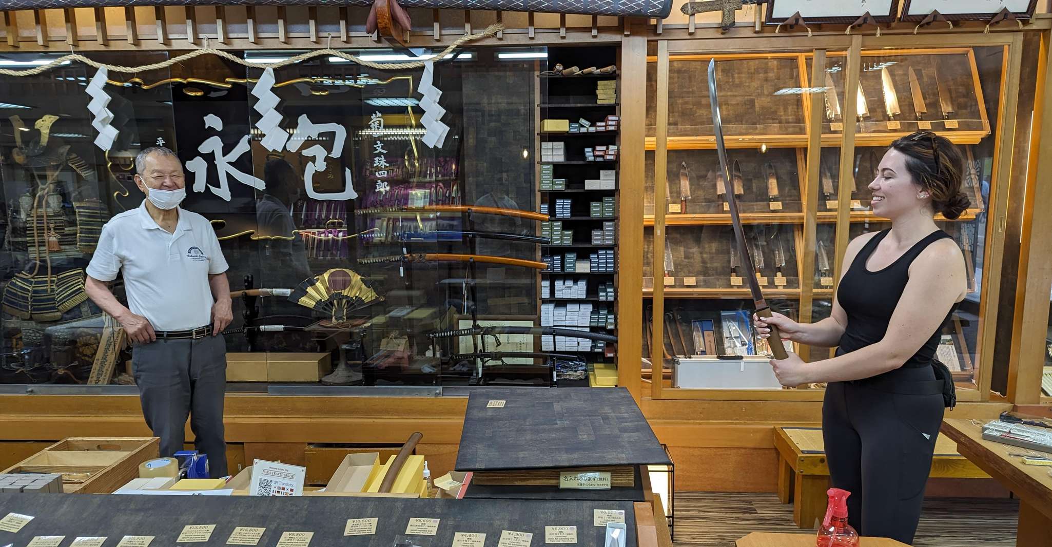 E-Bike Nara Highlights - Todaiji, Knives, Deer, Shrine photo 4