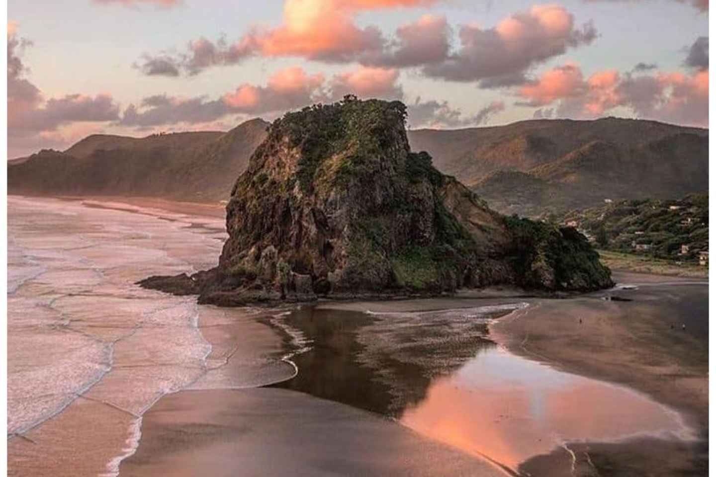 Auckland: Piha Beach, Rainforest, & Mount Eden Private Tour - Auckland: Piha Beach, Rainforest, & Mount Eden Private Tour