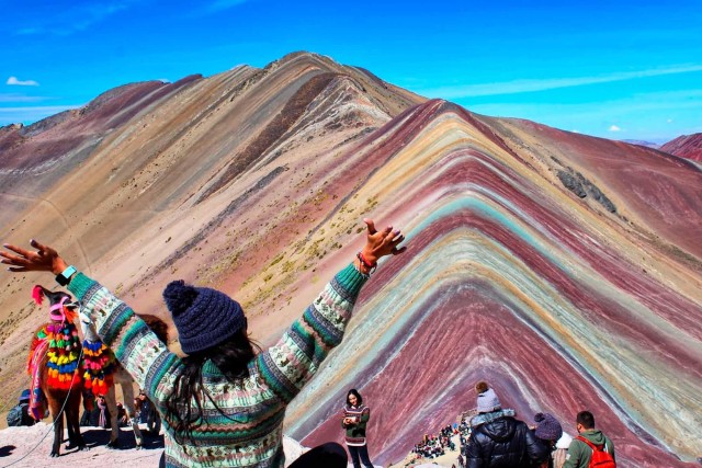 Visit Tour to the Rainbow Mountain from Cusco in Machu Picchu