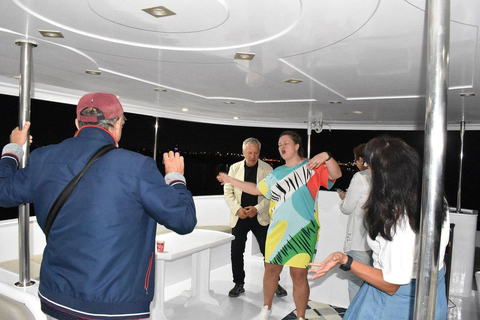 Sharm El-Sheikh: Dinner Cruise, Casual Evening w/ Live Show