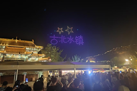 Beijing: Simatai Great Wall & Gubei Water Town Private Tour Private Day Tour or Night Tour