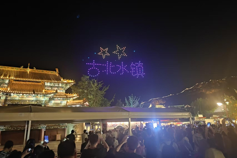 Beijing: Simatai Great Wall & Gubei Water Town Private Tour Private Day Tour or Night Tour without Tour Guide Service