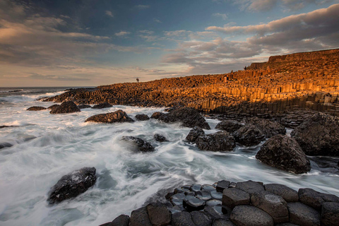 Prywatna wycieczka - irlandzki ogród otoczony murem, przyroda i Giants Causeway