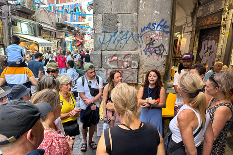 Naples: Street Food and Guided Sightseeing Walking Tour
