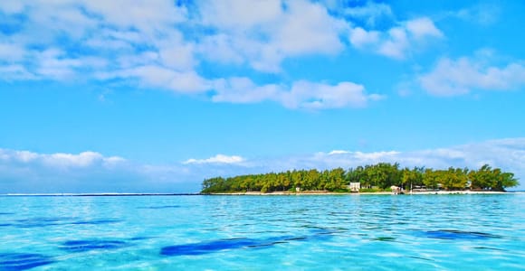 5 Islands Trip & Ile aux Cerfs inc Lunch, Drinks & Transport