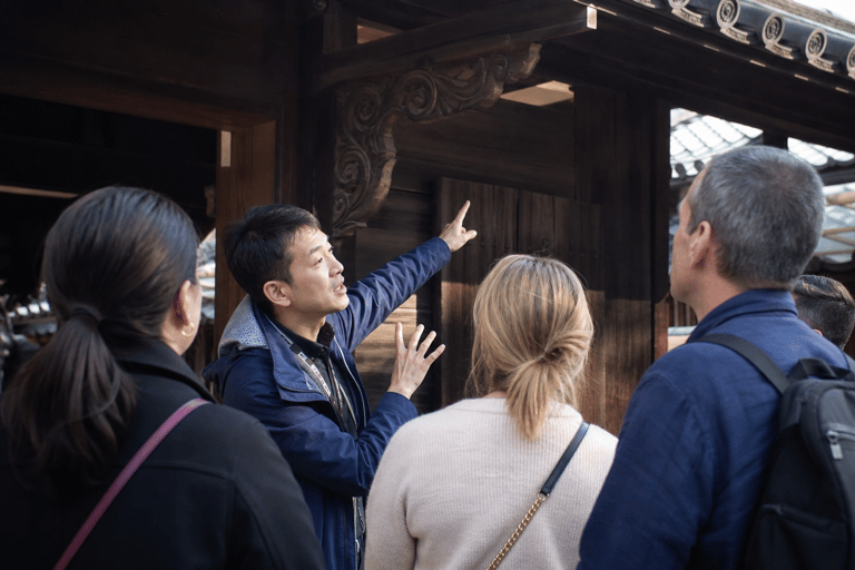 Hiroshima: Heritage Walk & Old Town Walking Tour