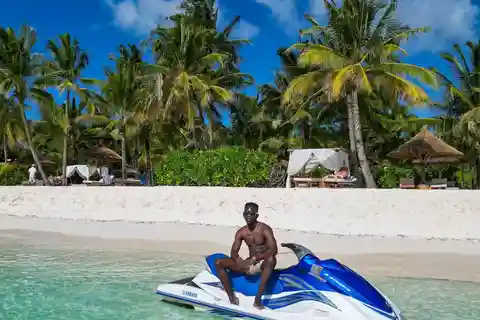 Zanzíbar: Excursión en moto acuática por la playa de Kendwa con servicio de recogida del hotel