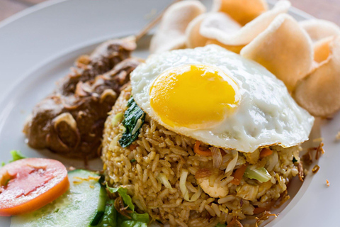 Flavors of Jakarta: Guided Food Tasting Tour with a Local