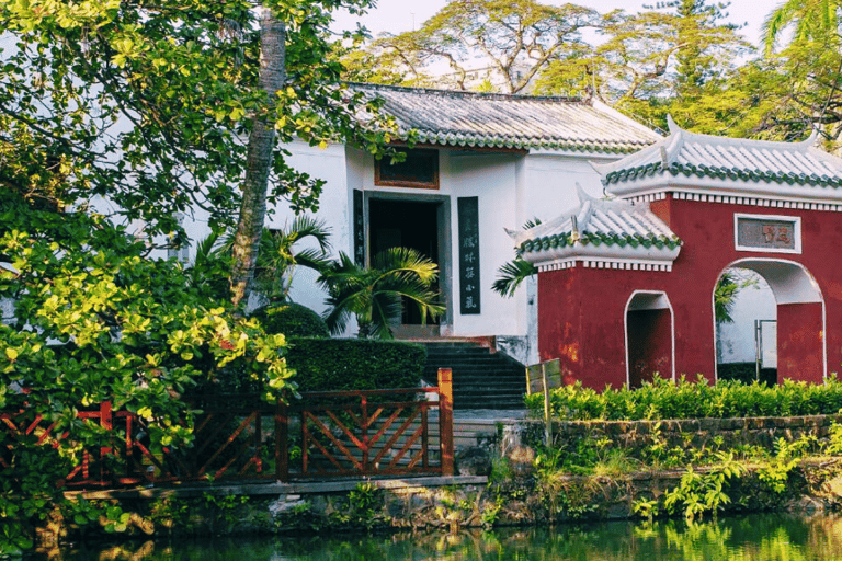 Haikou: Wugong Ancestral Temple Entry Ticket