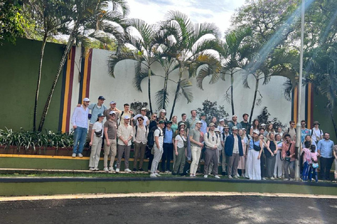 Kampala: Evening Walking Tour with Sunset at Gaddafi Mosque