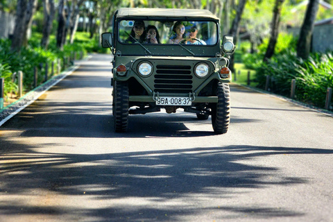 PRYWATNE Przygoda w hinduskich świątyniach mojego syna: Poza utartym szlakiemZabytkowy Jeep armii amerykańskiej i opcja klimatyzacji samochodowej