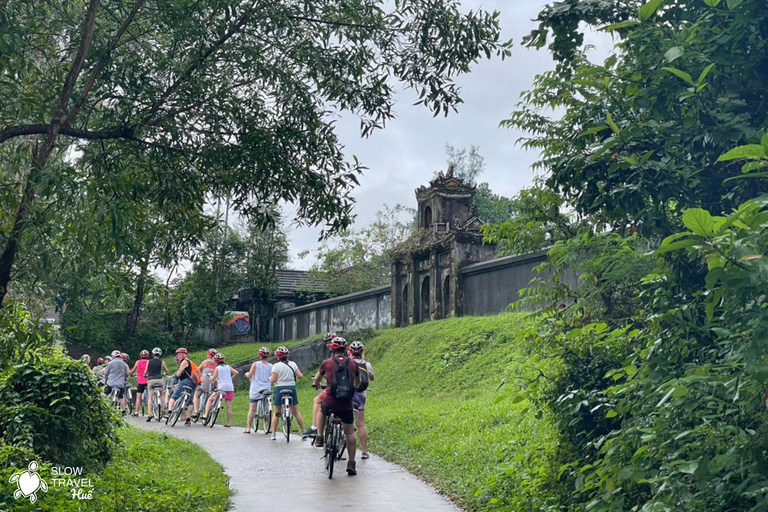 Au départ de Hue : Explorez le village de Thuy Bieu - pédalez, cuisinez, détendez-vous