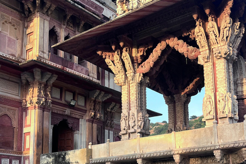 Jaipur: Amer City Heritage Walking Tour with Breakfast