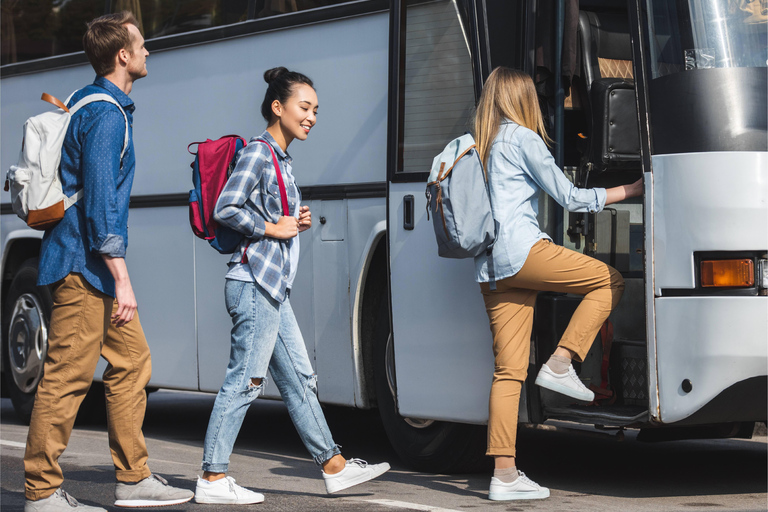 Playa del Carmen : Transfert partagé aller simple vers l'aéroport de Cancún.