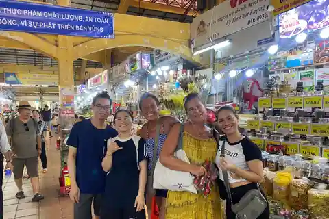 Dal porto di Phu My: Escursione a terra di Ho Chi Minh City in moto