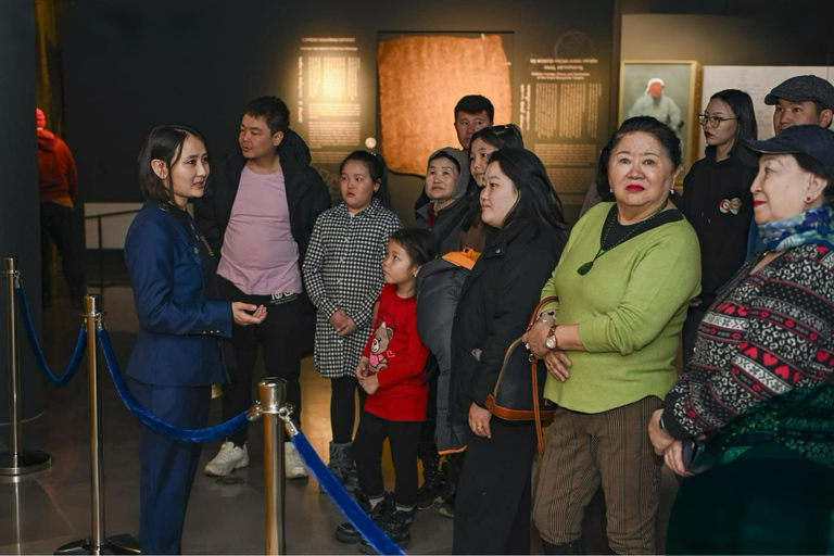 Ulaanbaatar: Chinggis Khaan Museum Highlights Private Tour