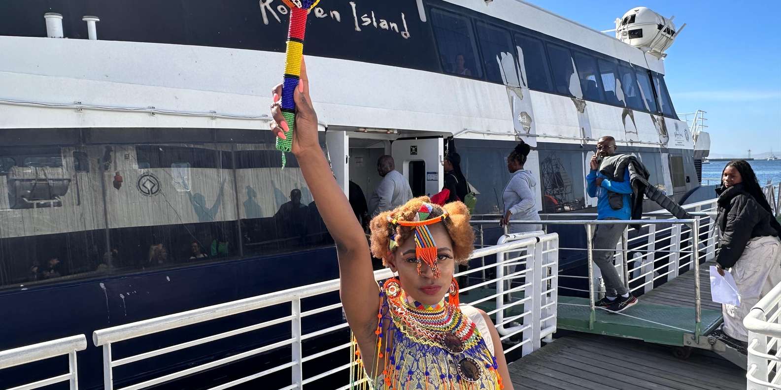 Cape Town: Robben Island Ferry Ticket and Guided Prison Tour