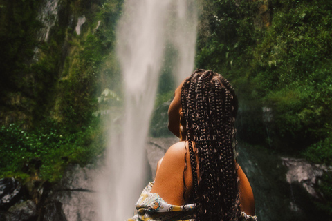 Escursione naturalistica ad Arusha alle cascate di Napuru.