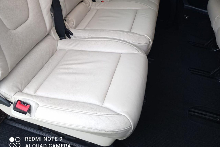 From Bellagio center : Private 1-Way Transfer to Milan City Sedan From Bellagio center : Private 1-Way Transfer to Milan