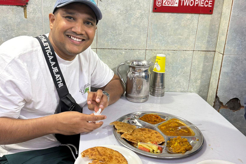 Delhi: Old Delhi Heritage Walk and Food Tour Old Delhi Walking Food tour with Pick up and drop by car