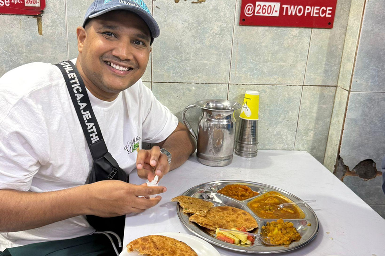 Delhi: Old Delhi Heritage Walk and Food Tour Old Delhi Walking Food tour with Pick up and drop by car