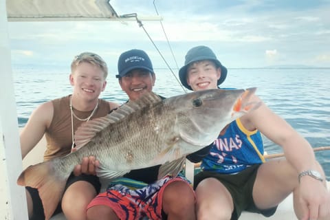 Panglao: Private Deep Sea Fishing Adventure - Image 2