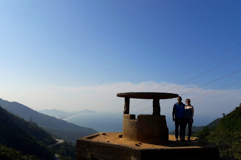 Da Hoi An: tour in moto dal Passo di Hai Van a Hue EasyriderDa Hoi An: tour in moto attraverso il passo di Hai Van fino a Hue Easyrider