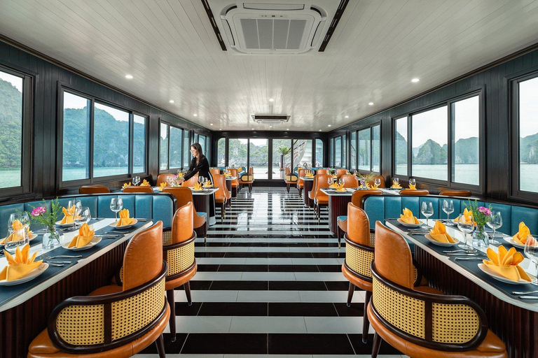 Hanoi/Cat Ba: Lan Ha Bay tour & transfer to Ninh Binh 1 day Pick up and drop off Hanoi