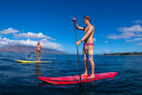 Maui: Makena Bay Stand-Up Paddle TourMakena Bay: Mała grupa wiosła i fajki z przewodnikiem