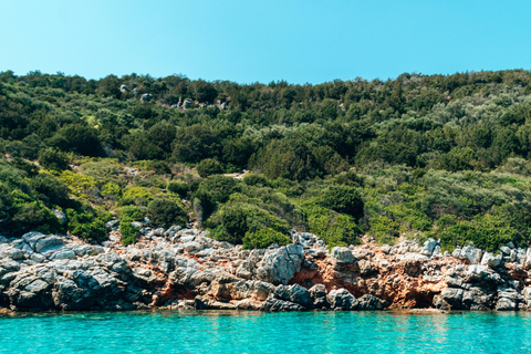 Bodrum: Orak Island Boat Tour with Lunch and Swim Stops