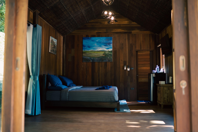 مغامرة شيانغ ماي ليوم كامل: المشي لمسافات طويلة، والتزحلق على الأنابيب، ومشاهدة الفيلةالرحلات، وا