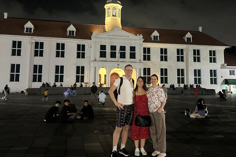 Jakarta: Vegetarian Food Tour with Old Town Square Visit